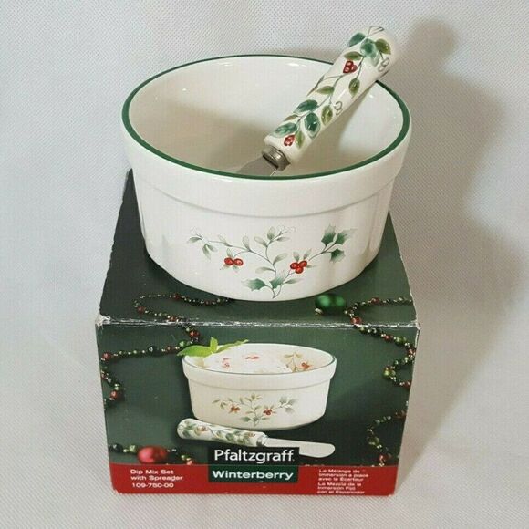 NEW Pfaltzgraff Winterberry Dip Bowl Set w Spreader Knife Christmas Holiday - Picture 1 of 2